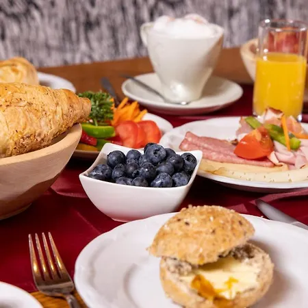 Jakober 3* 알프바취