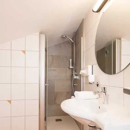 غاسثهاوس جاكوبر 3* ألباخ